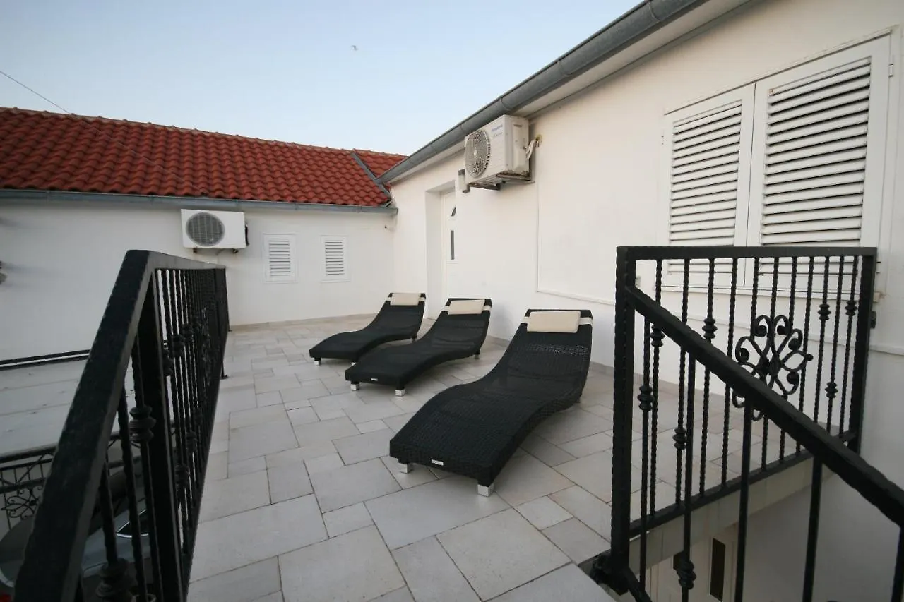 House Sakarun Villa Veli Rat Holiday home